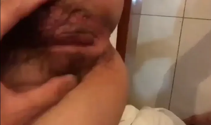 Clip: Anh hàng xóm ơi, vợ anh nói em ra rồi kìa ;))